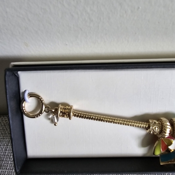 Napier Gold Pink Blue Yellow Summer Charm 7" Bracelet Jewel Flip Flop Hat Bikini - Picture 3 of 4